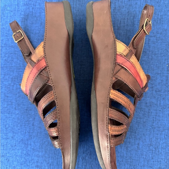 Earth Origins Rachel Brown/Multi Leather Slingback Sandals - Picture 4 of 6